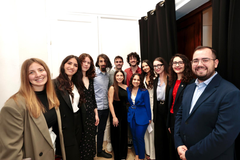 V Premios de Reconocimiento al Talento del estudiantado para iniciación de la investigación V Premios de Reconocimiento al Talento del estudiantado para iniciación de la investigación